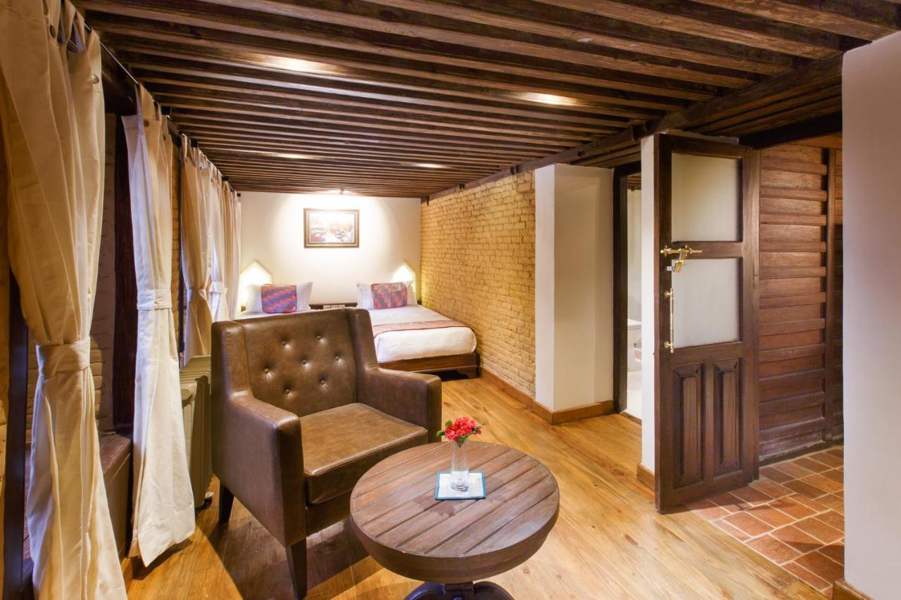Hotel Patan House Катманду Экстерьер фото