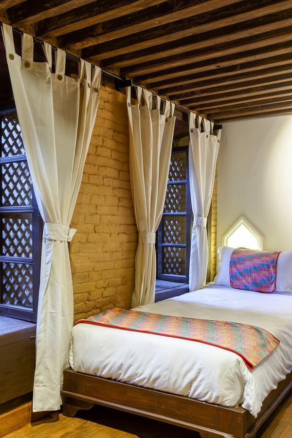 Hotel Patan House Катманду Экстерьер фото